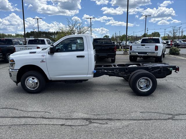 2026 RAM 3500 Chassis RAM 3500 TRADESMAN CHASSIS REGULAR CAB 4X4 60 CA