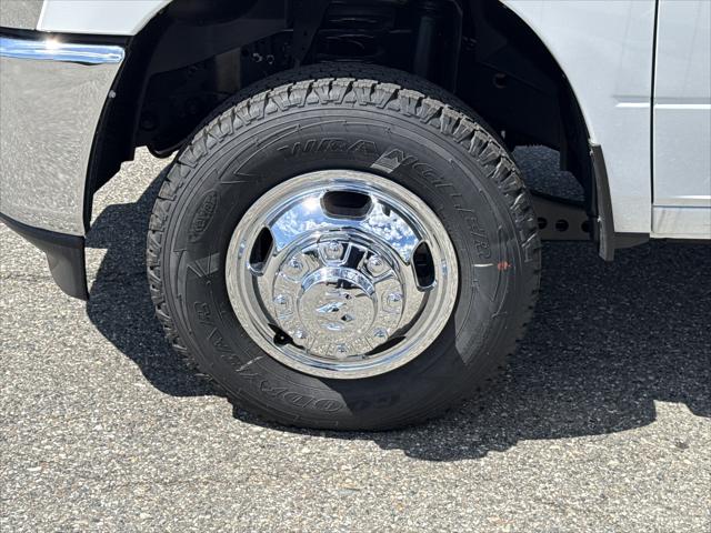 2026 RAM 3500 Chassis RAM 3500 TRADESMAN CHASSIS REGULAR CAB 4X4 60 CA