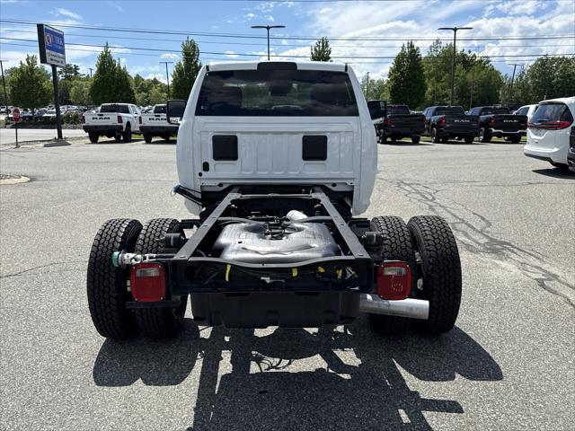 2026 Ram 3500 Chassis Cab Tradesman/Big Horn