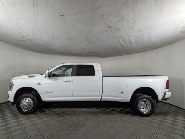 2026 RAM Ram 3500 RAM 3500 LARAMIE CREW CAB 4X4 8 BOX
