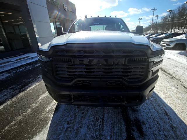 2026 Ram 3500 Tradesman Crew Cab 4x4 8' Box