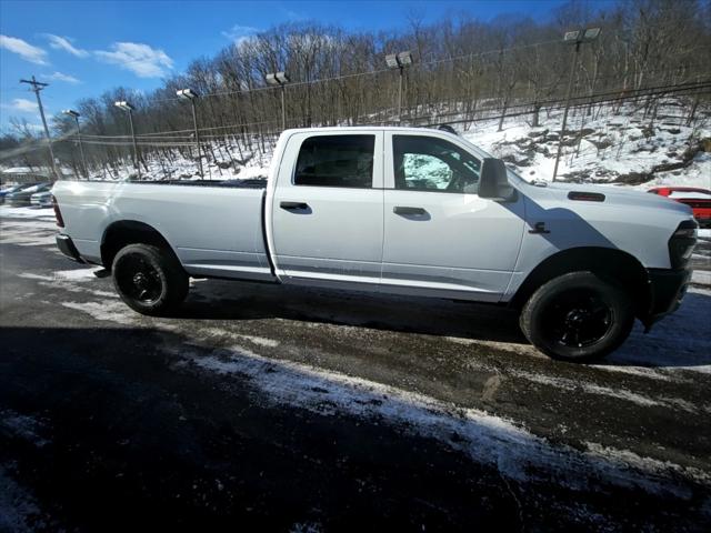 2026 Ram 3500 Tradesman Crew Cab 4x4 8' Box