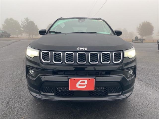 2026 Jeep Compass COMPASS LATITUDE 4X4 2026 Jeep Compass COMPASS LATITUDE 4X4