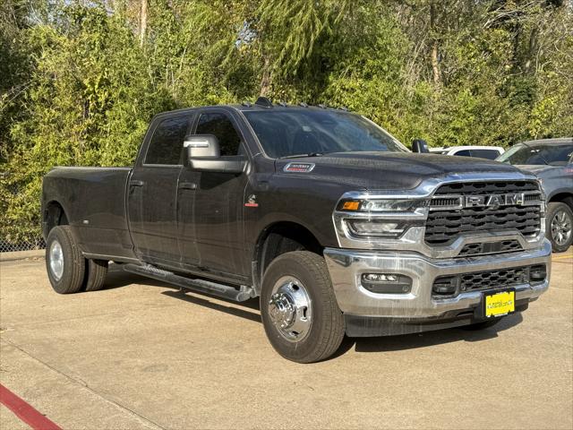 2026 RAM Ram 3500 RAM 3500 TRADESMAN CREW CAB 4X4 8 BOX