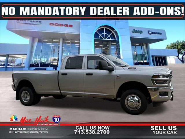 2026 RAM Ram 3500 RAM 3500 TRADESMAN CREW CAB 4X4 8 BOX