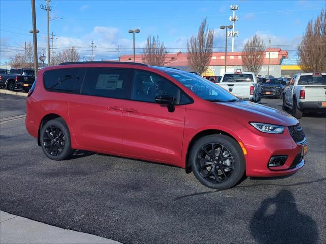 2026 Chrysler Pacifica PACIFICA SELECT AWD