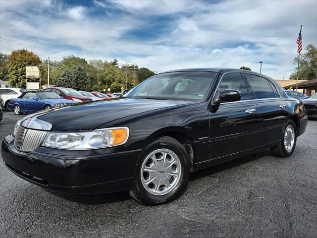 1999 Lincoln Town Car Signature for sale near Fairfield, OH