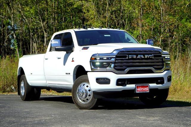 2025 RAM Ram 3500 RAM 3500 LIMITED LONGHORN CREW CAB 4X4 8 BOX 2025 RAM Ram 3500 RAM 3500 LIMITED LONGHORN CREW CAB 4X4 8 BOX