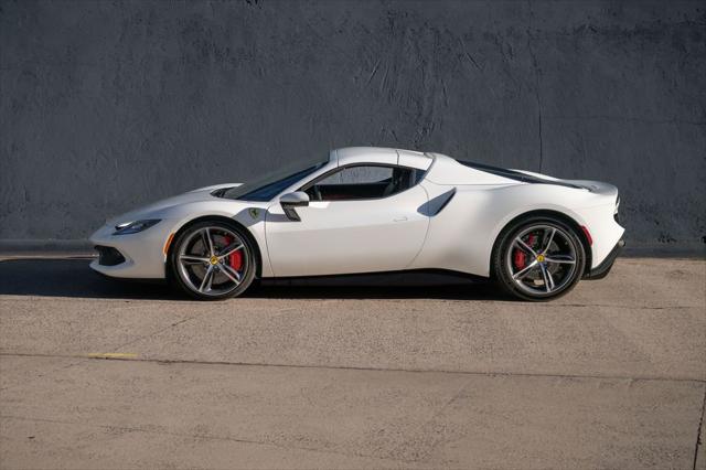 2024 Ferrari 296 GTS 2024 Ferrari 296 GTS