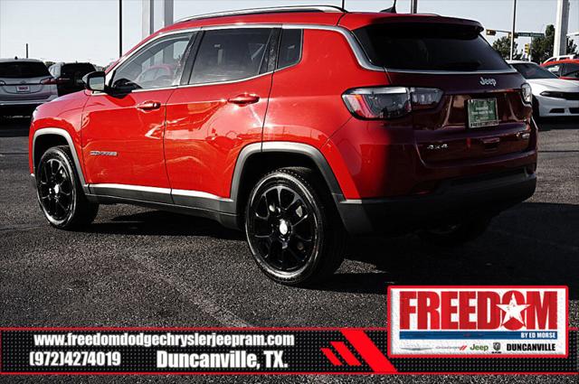 2023 Jeep Compass Latitude Lux FWD 2023 Jeep Compass Latitude Lux FWD