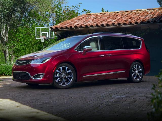 2017 Chrysler Pacifica Touring-L 2017 Chrysler Pacifica Touring-L