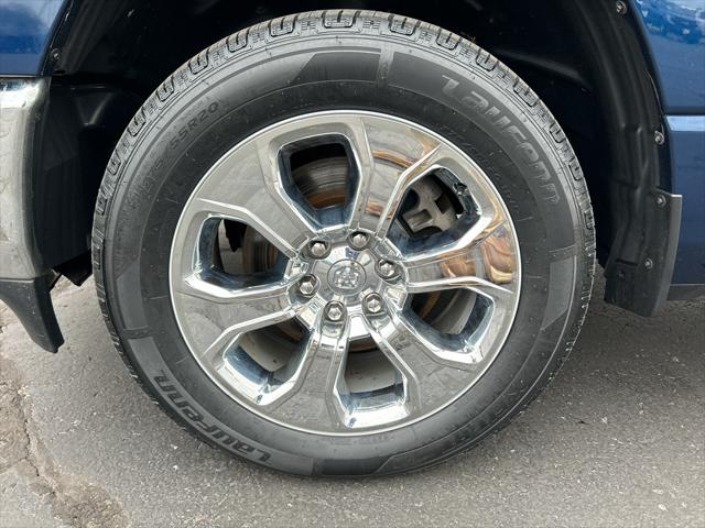 2021 RAM 1500 Big Horn Crew Cab 4x4 57 Box 2021 RAM 1500 Big Horn Crew Cab 4x4 57 Box