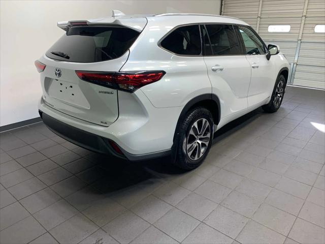 2022 Toyota Highlander Hybrid XLE 2022 Toyota Highlander Hybrid XLE
