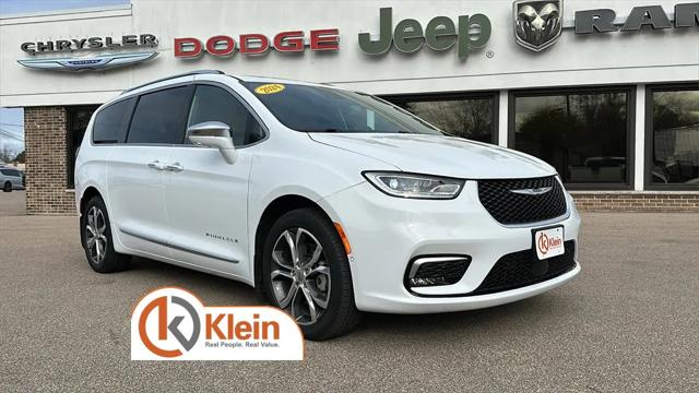 2024 Chrysler Pacifica Pinnacle AWD
