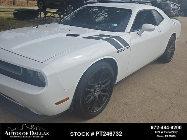2012 Dodge Challenger SXT