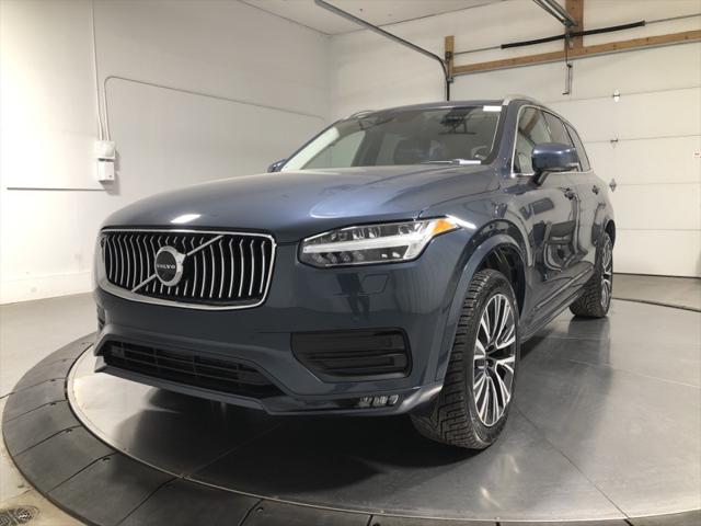 2022 Volvo XC90 T6 Momentum 7 Passenger 2022 Volvo XC90 T6 Momentum 7 Passenger