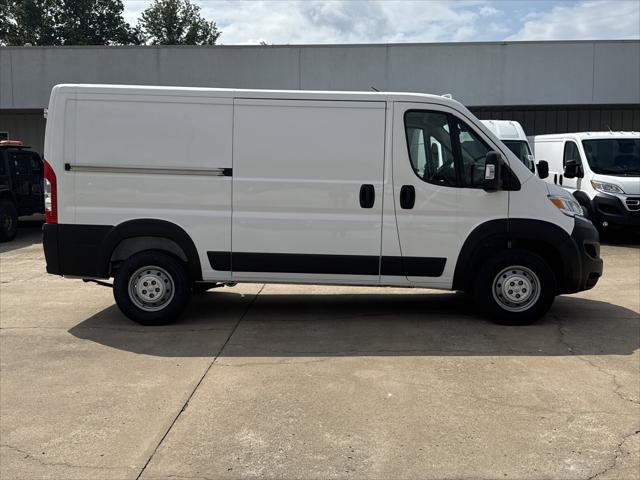 2023 RAM ProMaster 2500 Cargo Van Low Roof 136 WB
