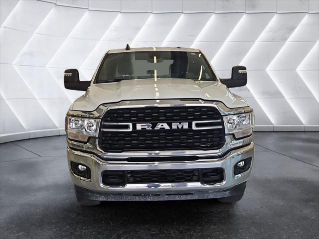 2024 RAM 2500 Big Horn Crew Cab 4x4 64 Box 2024 RAM 2500 Big Horn Crew Cab 4x4 64 Box