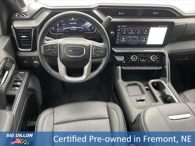 2025 GMC Sierra 2500HD 4WD Crew Cab Standard Bed Denali