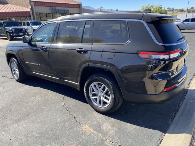 2023 Jeep Grand Cherokee L Laredo 4x4