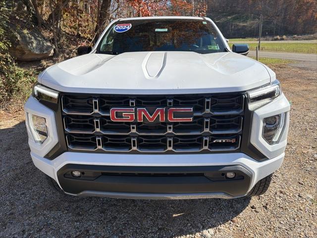 2024 GMC Canyon 4WD AT4 2024 GMC Canyon 4WD AT4