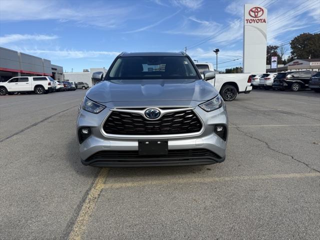 2022 Toyota Highlander Hybrid XLE 2022 Toyota Highlander Hybrid XLE