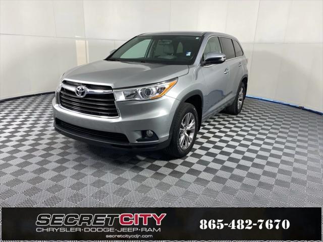 2015 Toyota Highlander LE Plus V6 2015 Toyota Highlander LE Plus V6