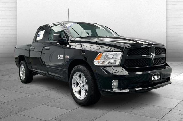 2017 RAM 1500 Express Crew Cab 4x4 57 Box 2017 RAM 1500 Express Crew Cab 4x4 57 Box