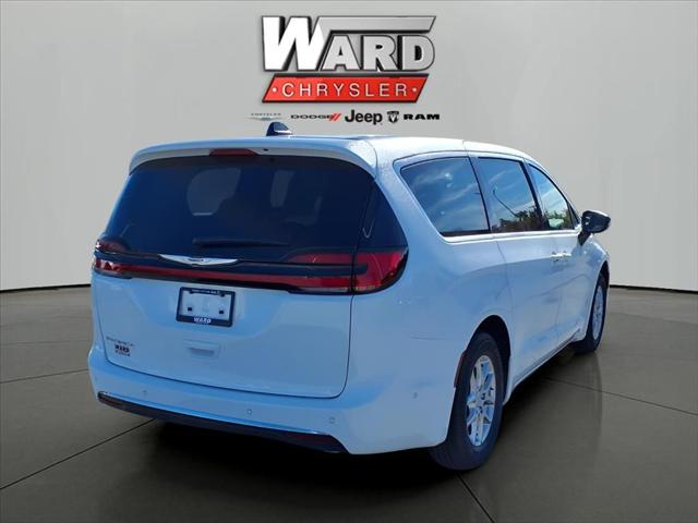 2025 Chrysler Pacifica PACIFICA SELECT