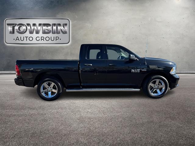 2018 RAM 1500 Express Quad Cab 4x4 64 Box