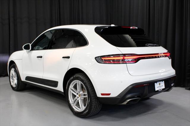 2025 Porsche Macan 