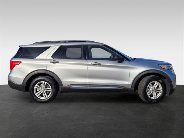 2020 Ford Explorer XLT 2020 Ford Explorer XLT