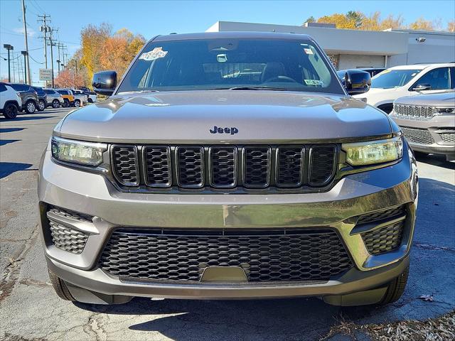 2025 Jeep Grand Cherokee Altitude X 4x4