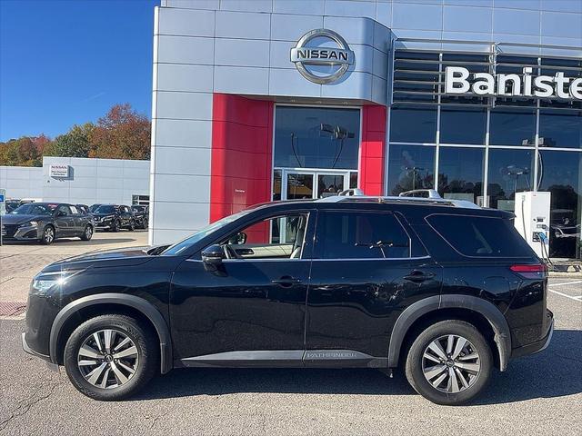 2024 Nissan Pathfinder SL 4WD 2024 Nissan Pathfinder SL 4WD