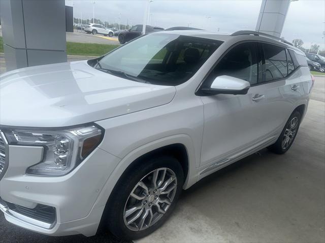 2022 GMC Terrain AWD Denali 2022 GMC Terrain AWD Denali