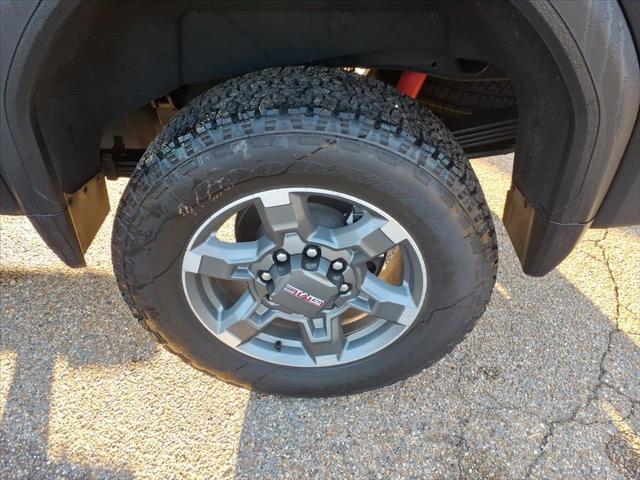 2026 GMC Sierra 2500HD Crew Cab, Standard Bed, SLT, 4WD