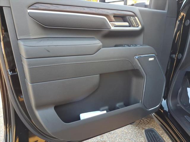 2026 GMC Sierra 2500HD Crew Cab, Standard Bed, SLT, 4WD