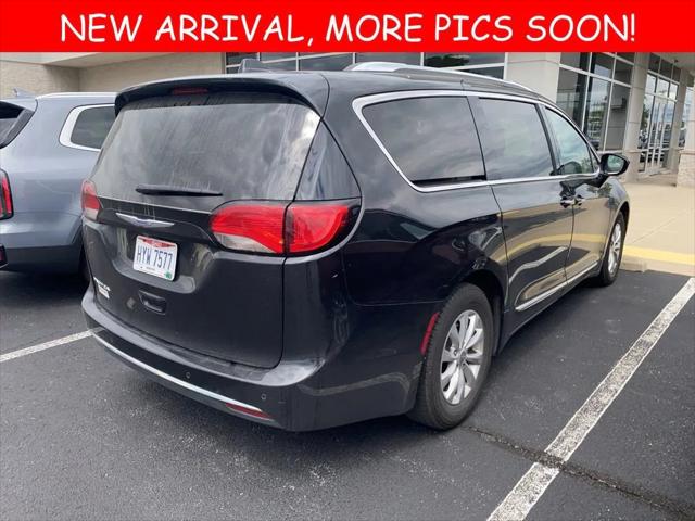 2018 Chrysler Pacifica Touring L 2018 Chrysler Pacifica Touring L