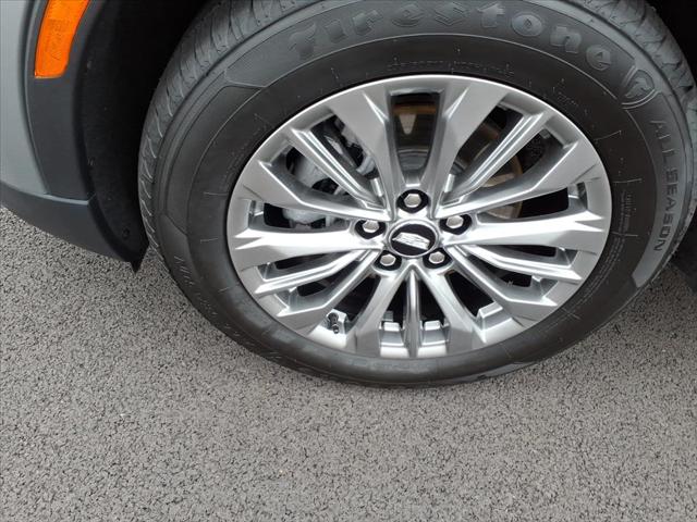 2024 Cadillac XT4 AWD Premium Luxury