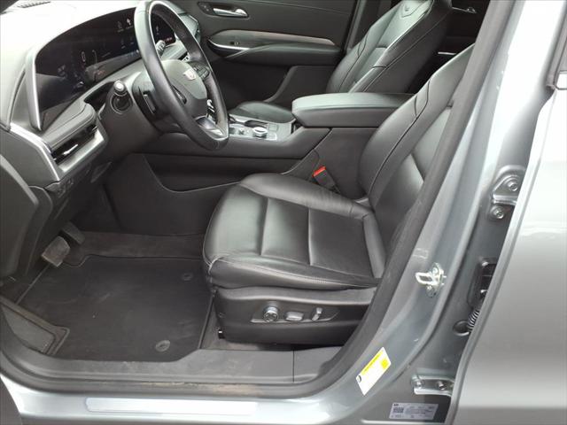 2024 Cadillac XT4 AWD Premium Luxury