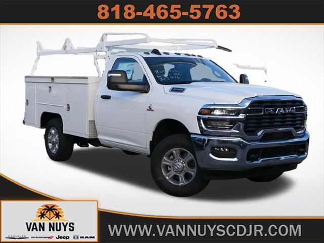 2026 RAM Ram 3500 Chassis Cab RAM 3500 TRADESMAN CHASSIS REGULAR CAB 4X2 60 CA 2026 RAM Ram 3500 Chassis Cab RAM 3500 TRADESMAN CHASSIS REGULAR CAB 4X2 60 CA
