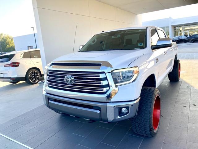 2019 Toyota Tundra Platinum 5.7L V8 2019 Toyota Tundra Platinum 5.7L V8