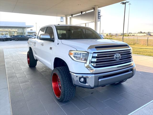 2019 Toyota Tundra Platinum 5.7L V8 2019 Toyota Tundra Platinum 5.7L V8