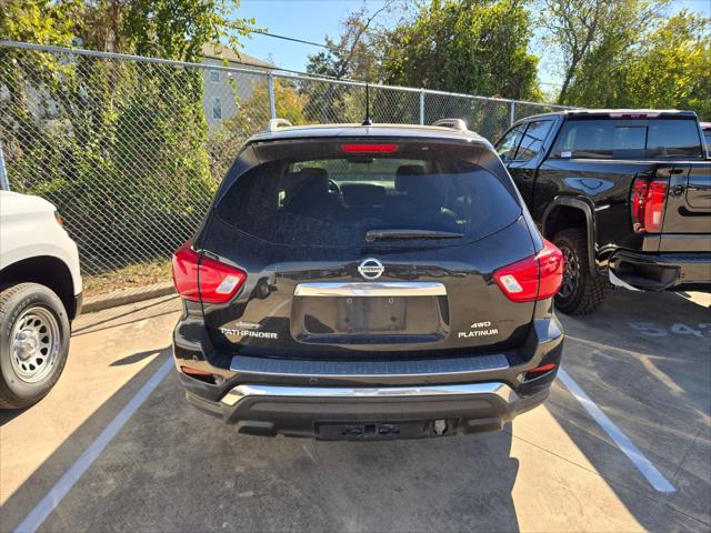 2018 Nissan Pathfinder Platinum 2018 Nissan Pathfinder Platinum