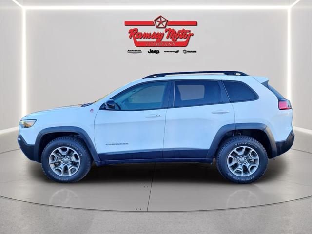 2022 Jeep Cherokee Trailhawk 4x4 2022 Jeep Cherokee Trailhawk 4x4