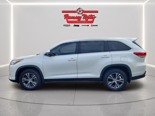 2019 Toyota Highlander LE 2019 Toyota Highlander LE