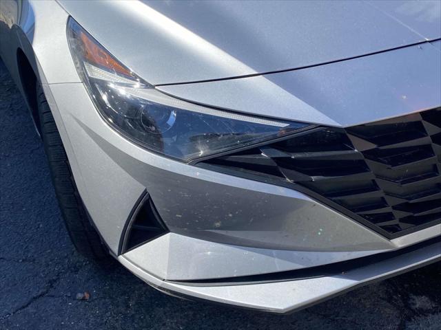 2023 Hyundai Elantra SE 2023 Hyundai Elantra SE