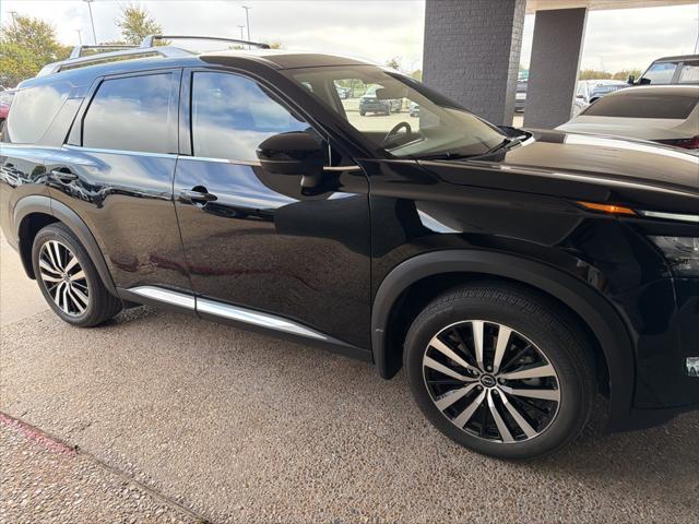 2024 Nissan Pathfinder Platinum FWD 2024 Nissan Pathfinder Platinum FWD