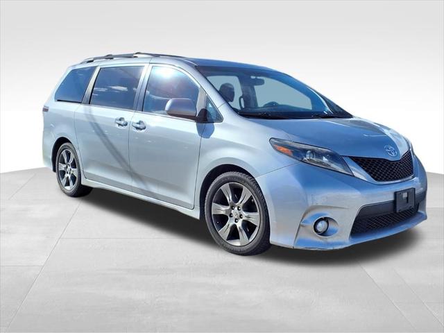 2015 Toyota Sienna L 2015 Toyota Sienna L