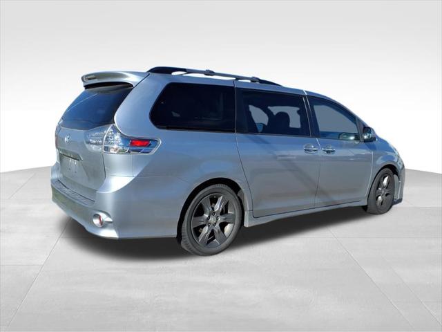 2015 Toyota Sienna L 2015 Toyota Sienna L